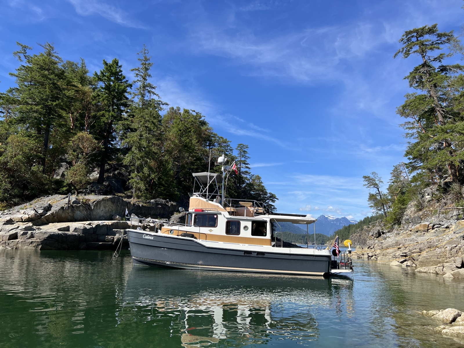 2016 Ranger Tugs R-31 CB