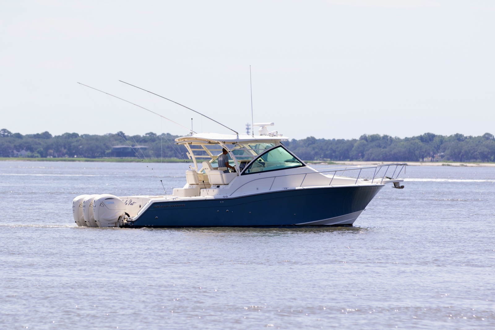 2020 Grady-White 370 Express