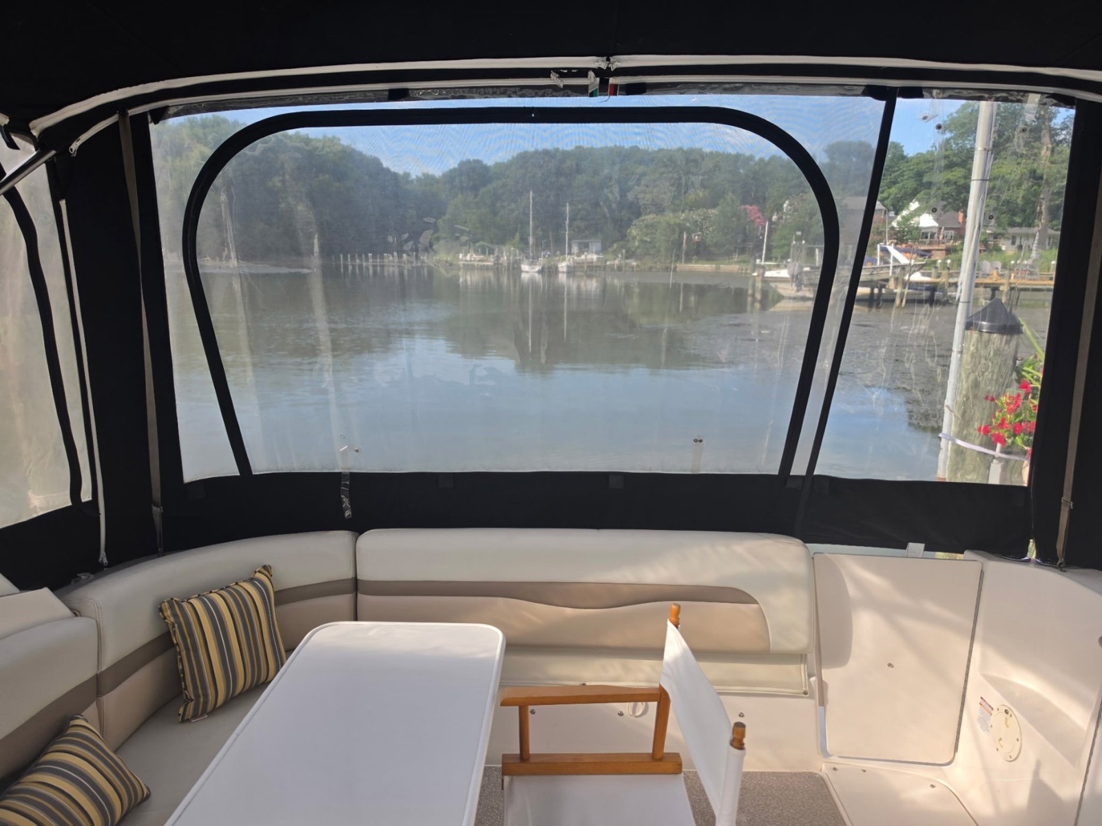 2004 Chaparral Signature 350