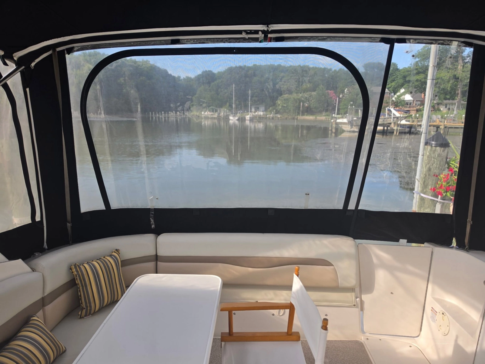 2004 Chaparral Signature 350