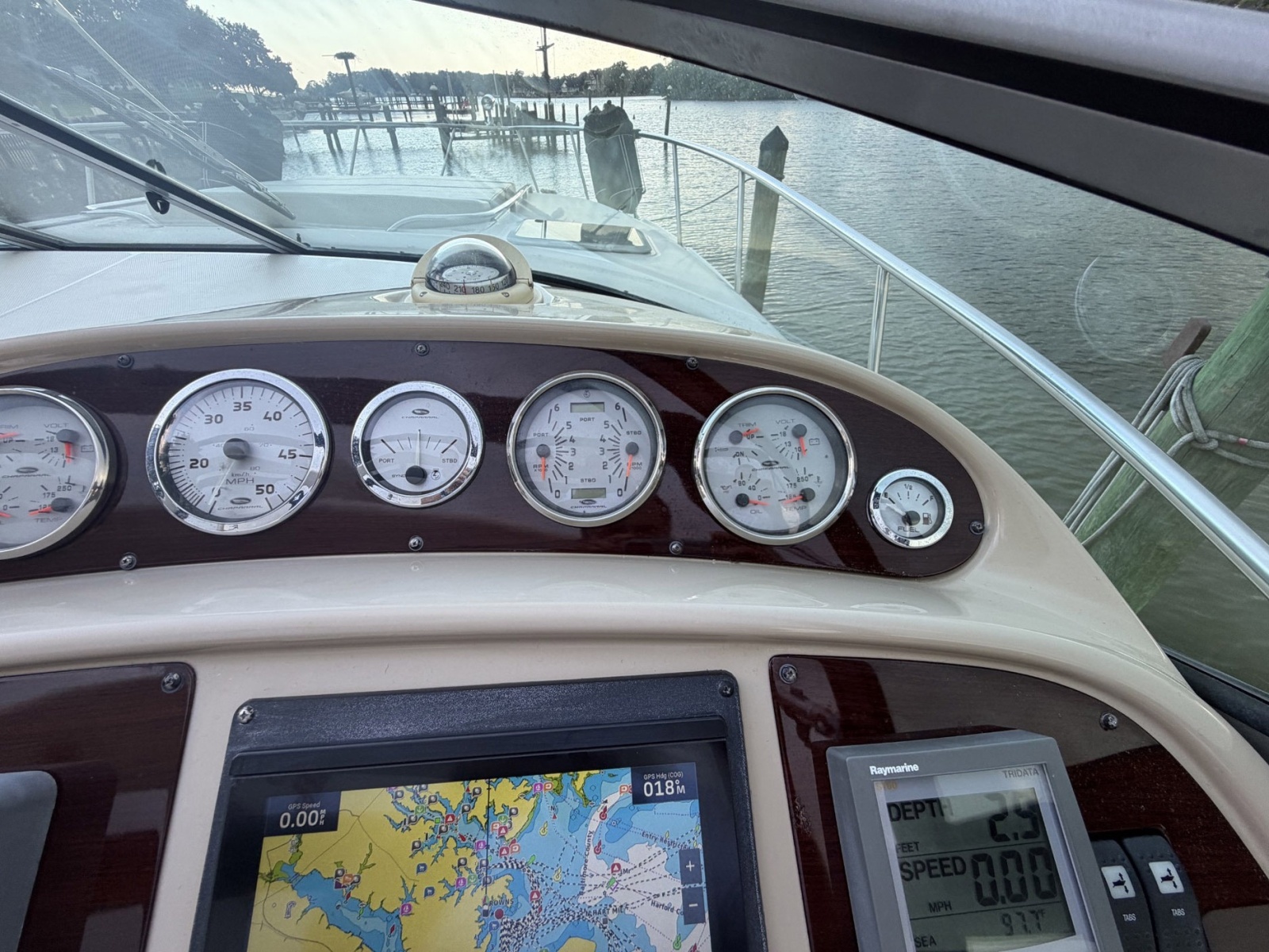 2004 Chaparral Signature 350