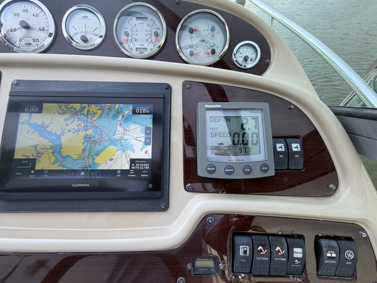 2004 Chaparral Signature 350