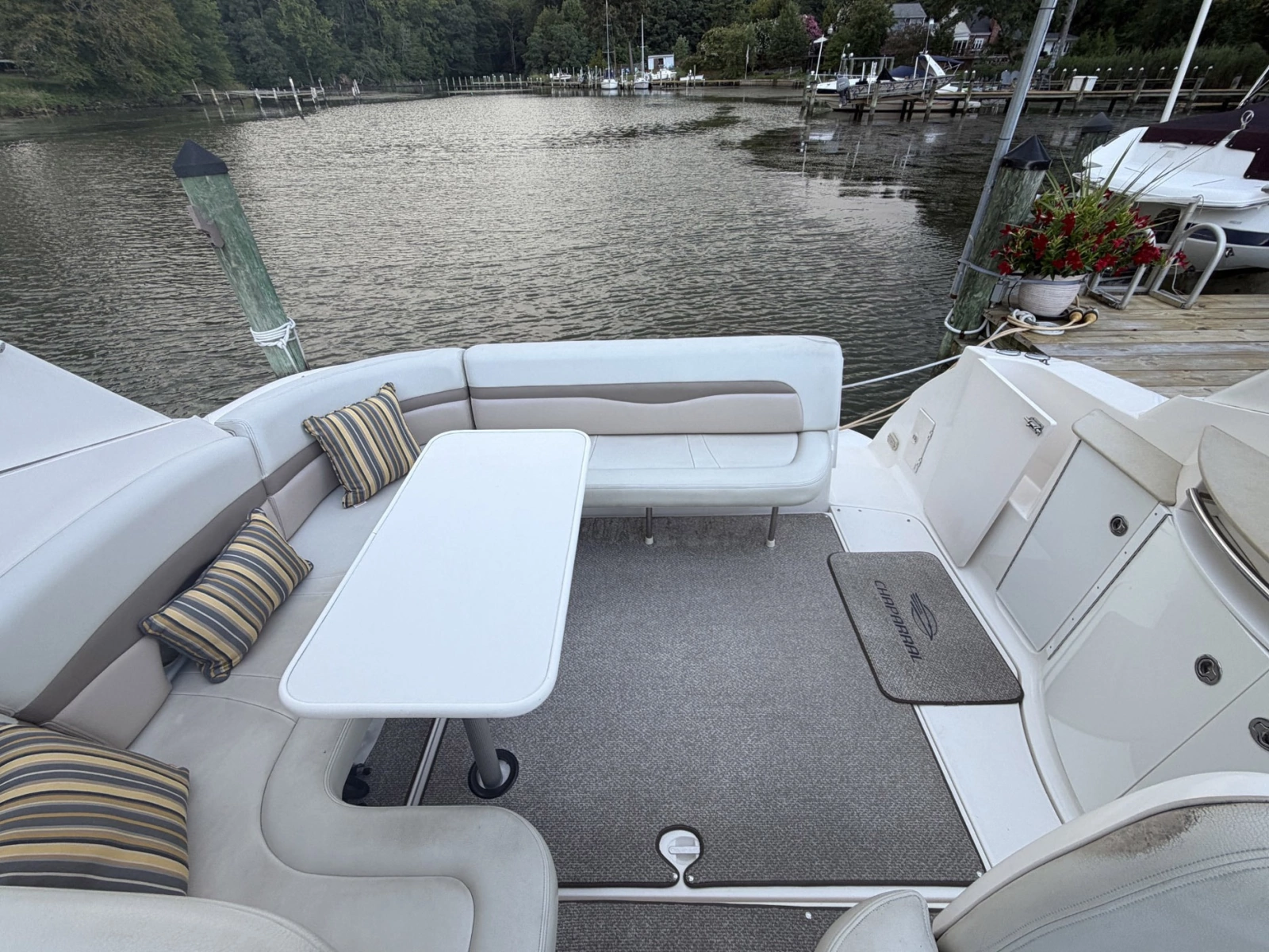 2004 Chaparral Signature 350