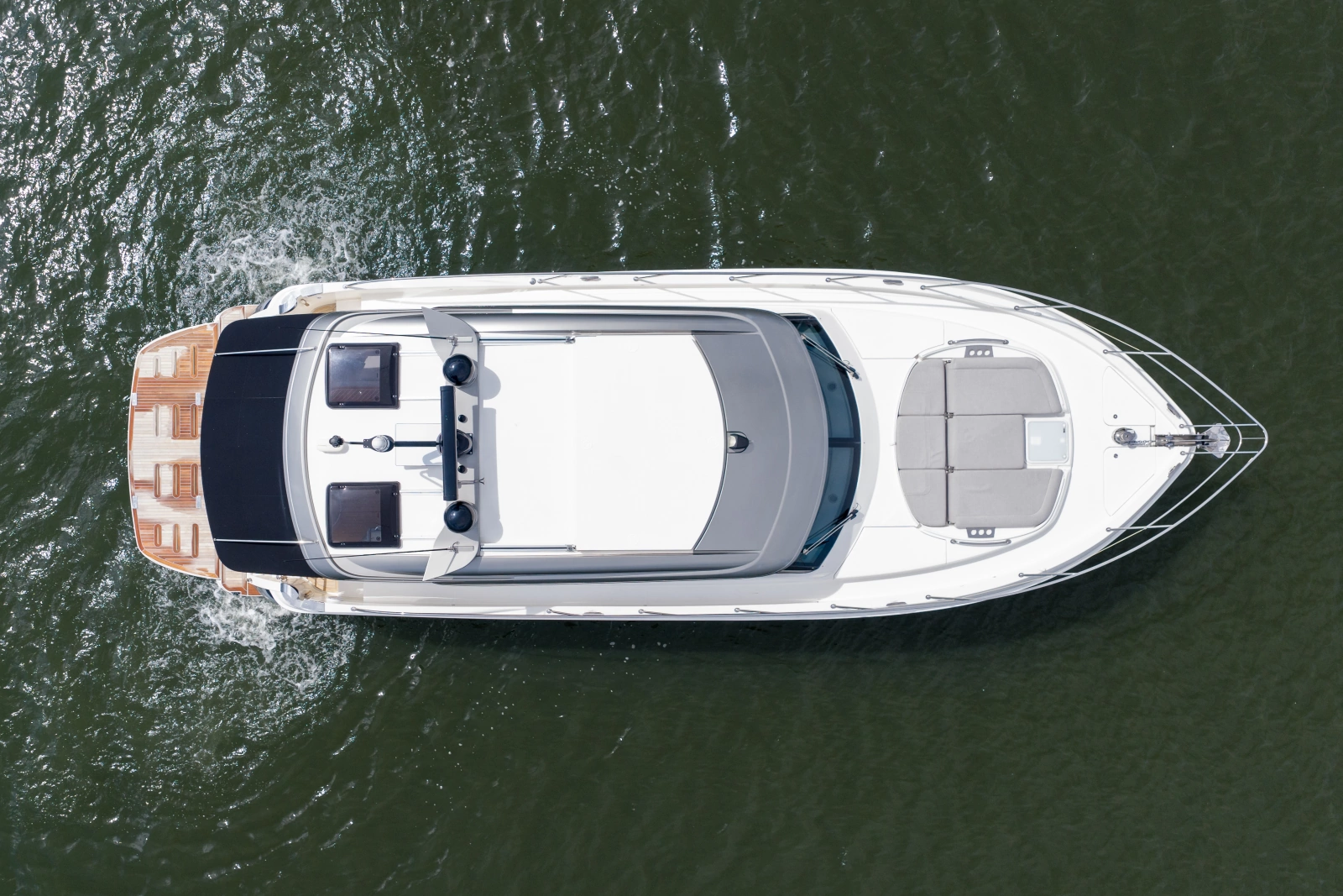 2023 Riviera 4600 Sport Yacht