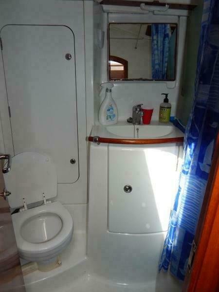 2004 Beneteau 373