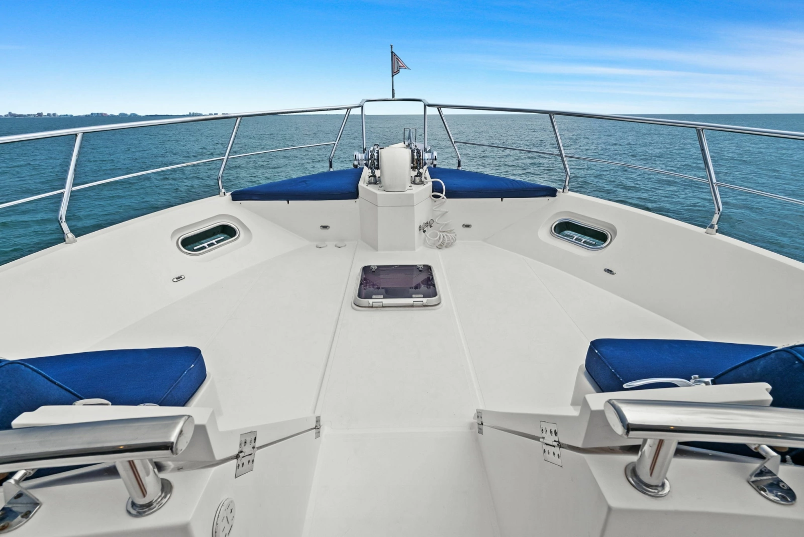 2015 Hampton Endurance 658