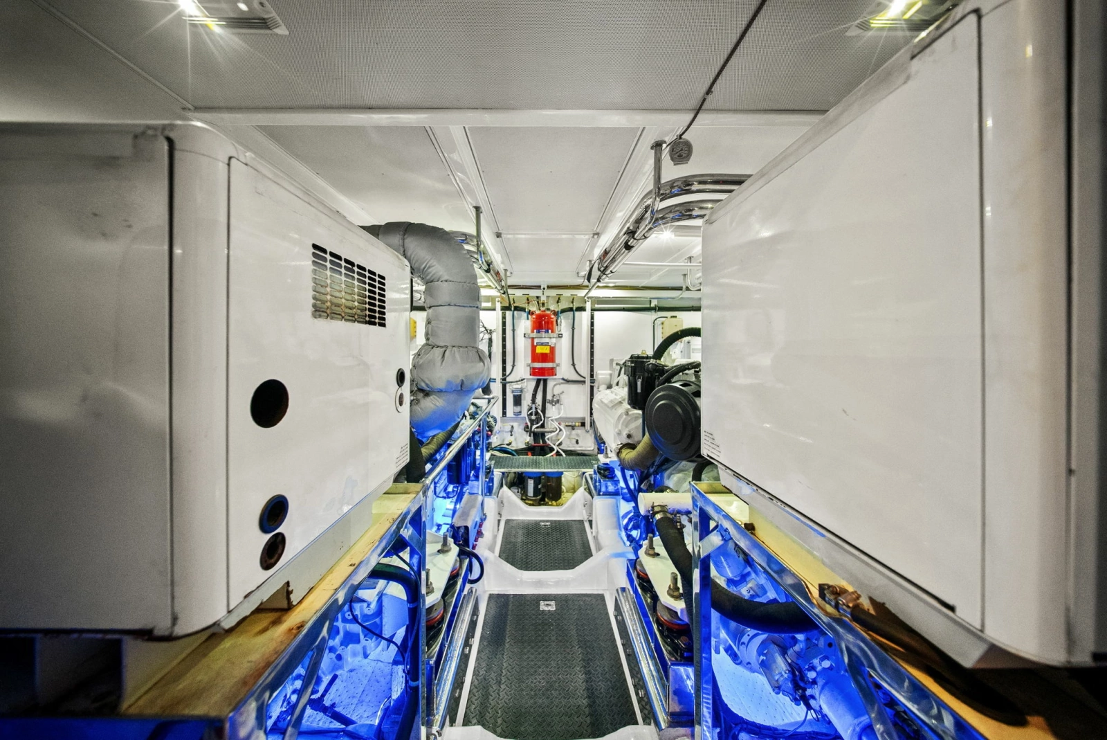 2015 Hampton Endurance 658