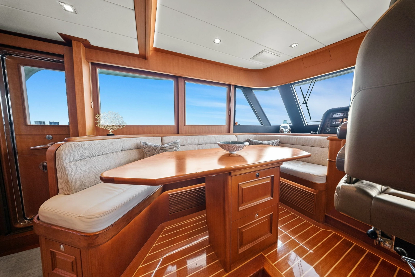 2015 Hampton Endurance 658