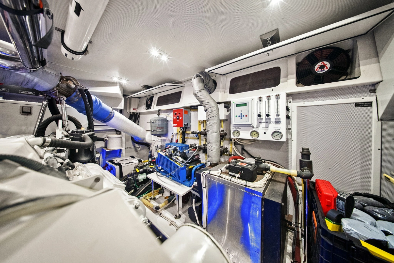 2015 Hampton Endurance 658