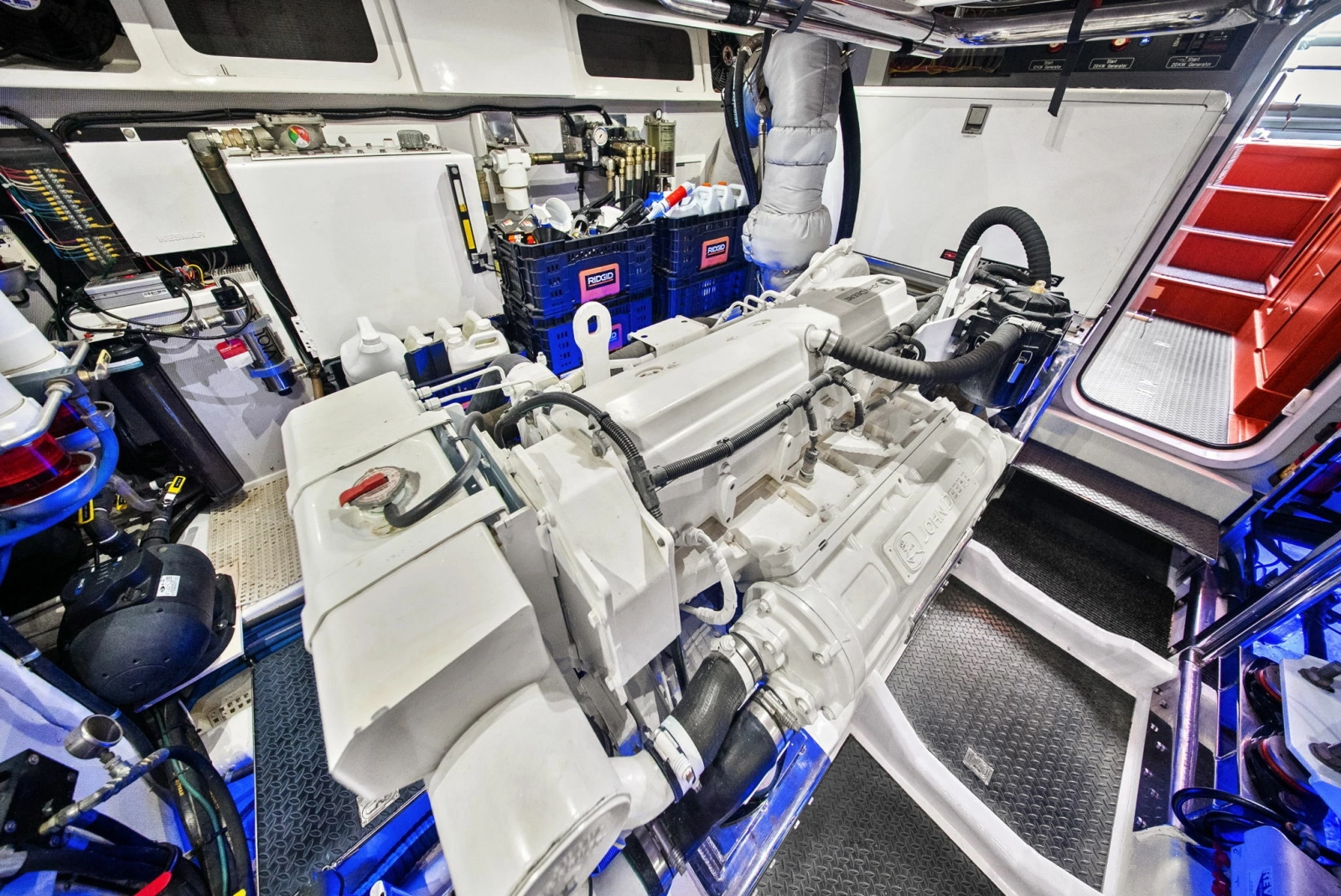 2015 Hampton Endurance 658