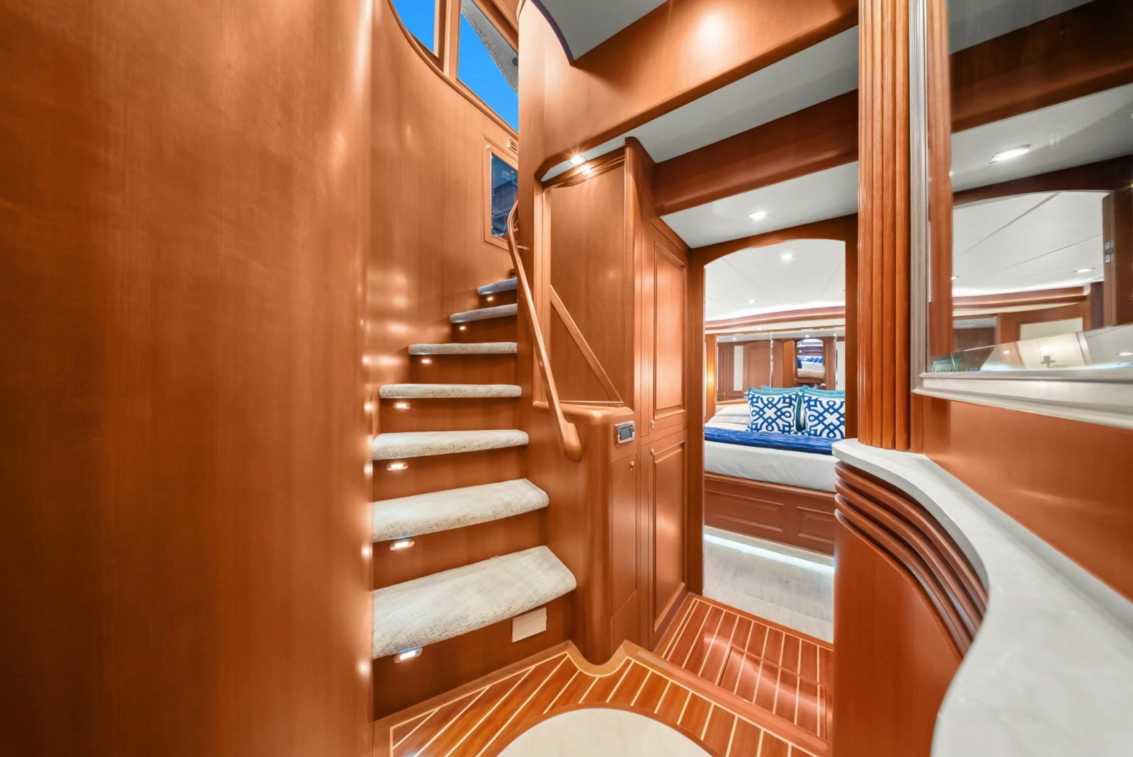 2015 Hampton Endurance 658
