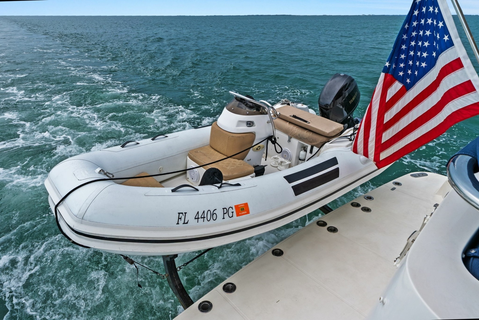 2015 Hampton Endurance 658