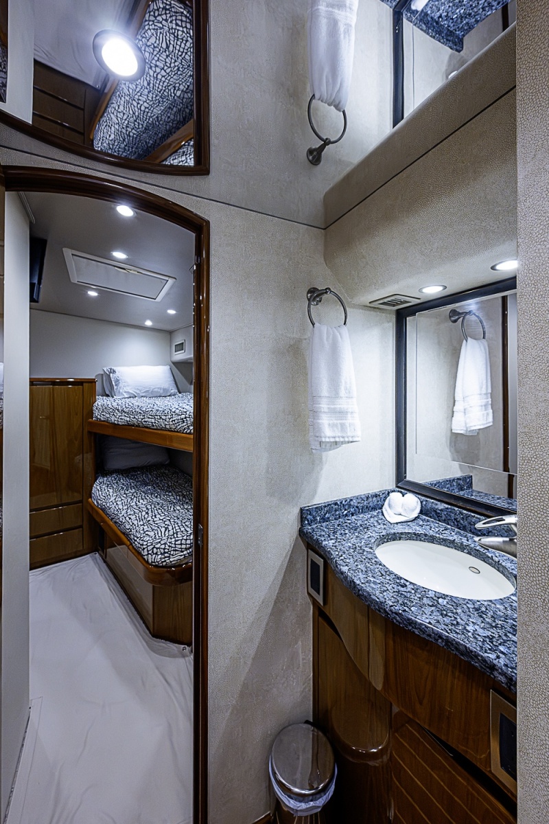 2011 Viking 76 Enclosed Bridge