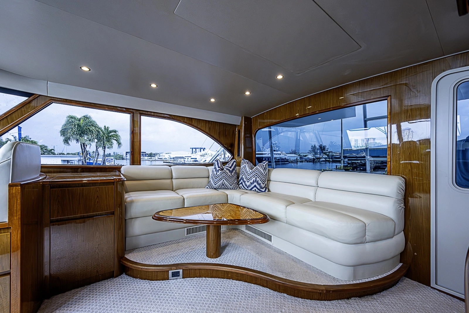 2011 Viking 76 Enclosed Bridge