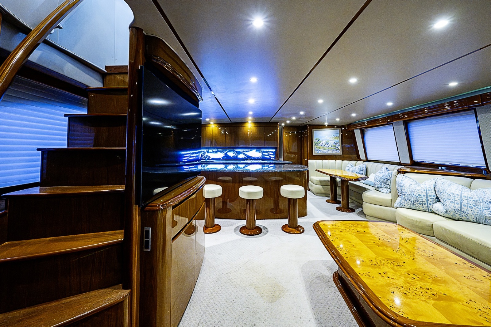 2011 Viking 76 Enclosed Bridge