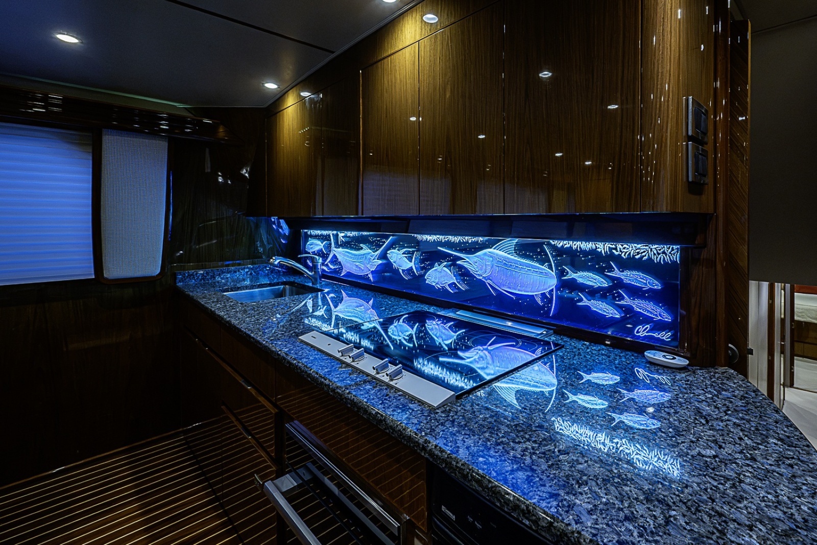 2011 Viking 76 Enclosed Bridge