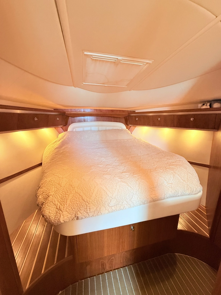 2007 Tiara Yachts 3600 Sovran