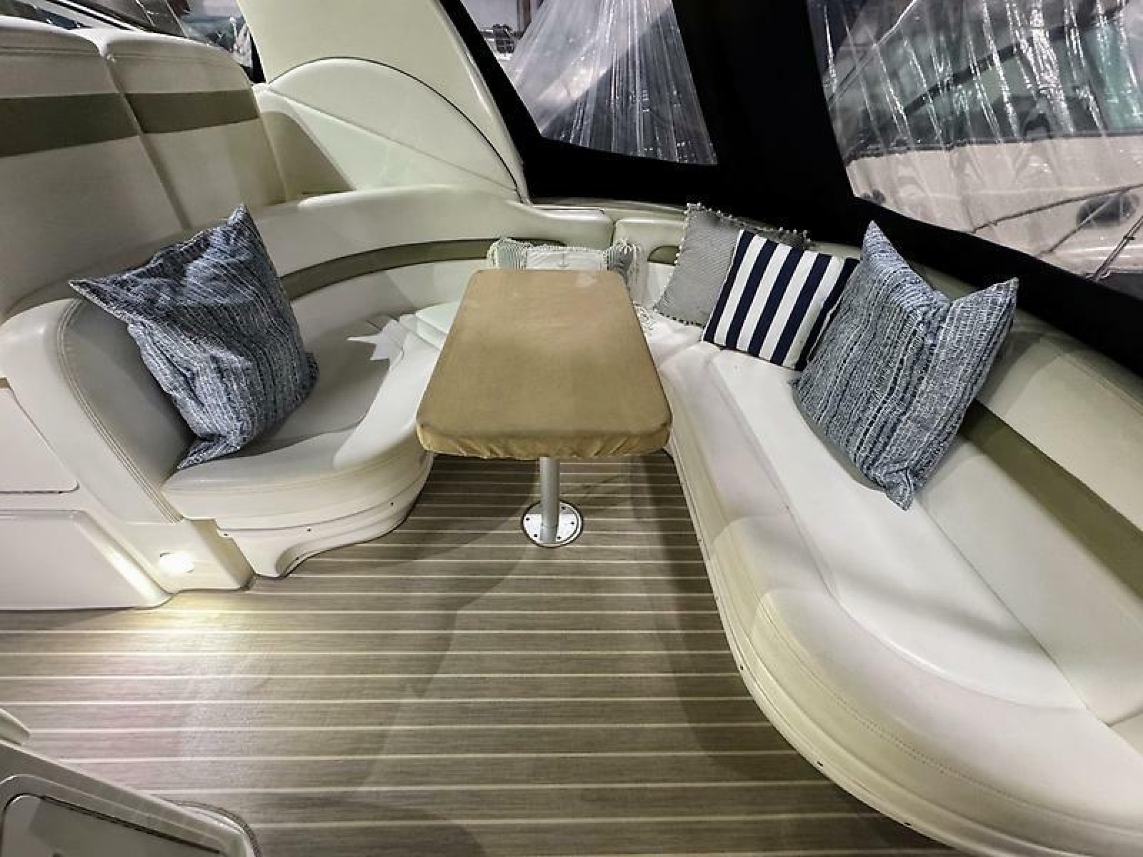 2007 Sea Ray 320 Sundancer
