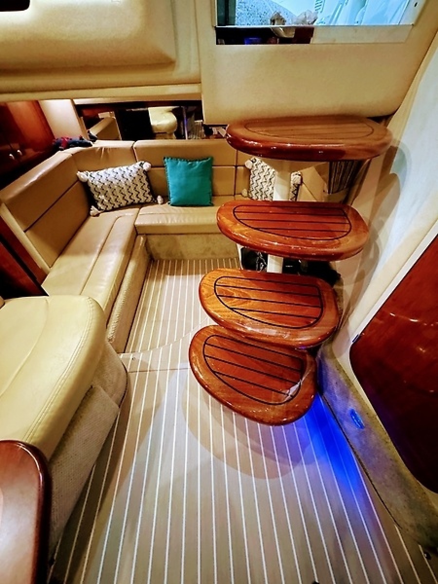 2007 Sea Ray 320 Sundancer