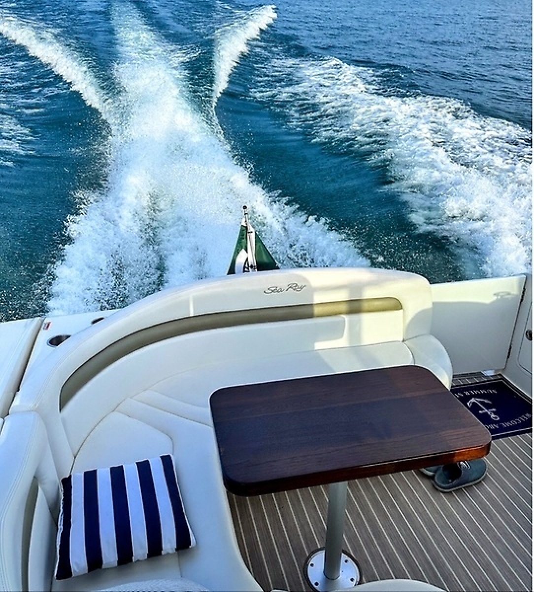 2007 Sea Ray 320 Sundancer