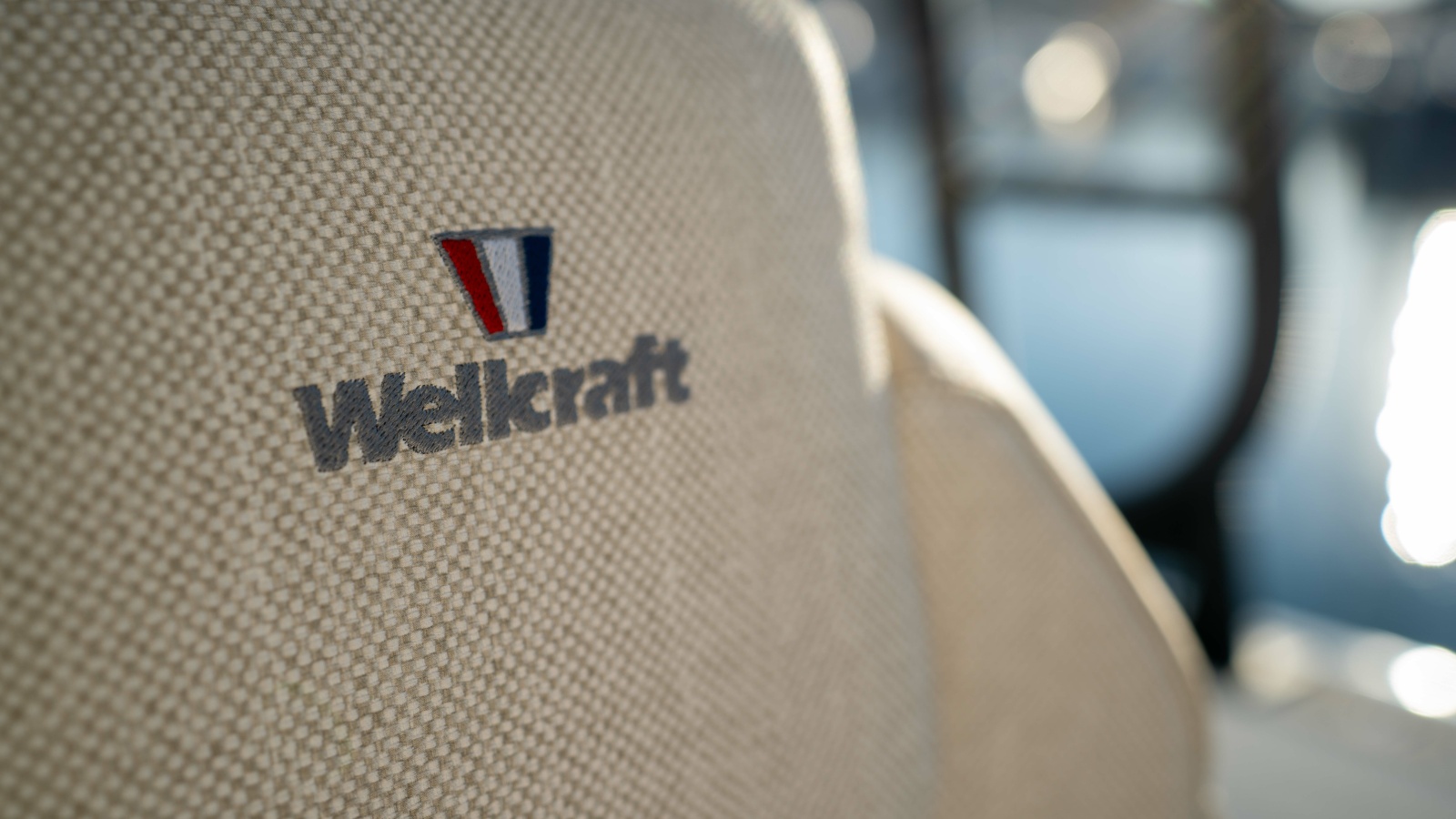 2027 Wellcraft 28 T-Top