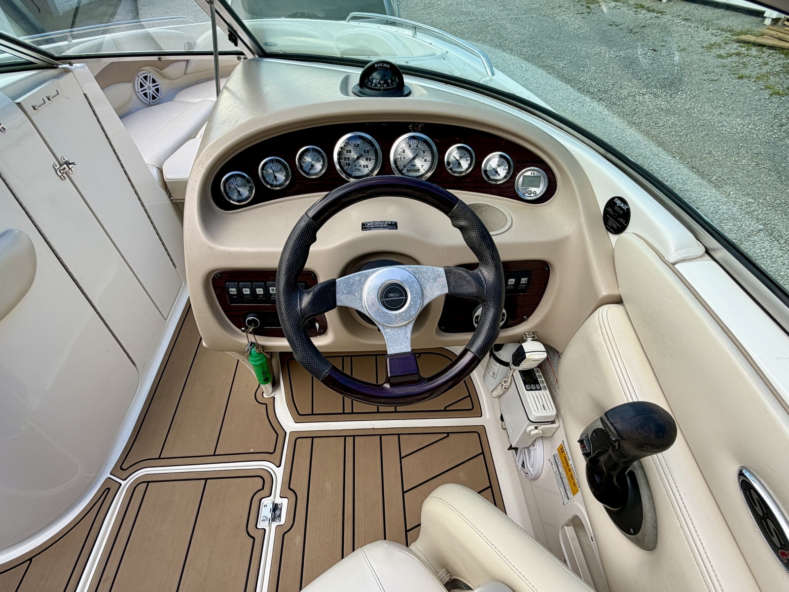 2002 Chaparral 230 SSi Bowrider