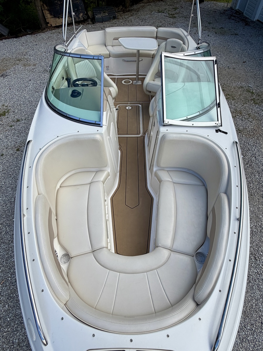 2002 Chaparral 230 SSi Bowrider