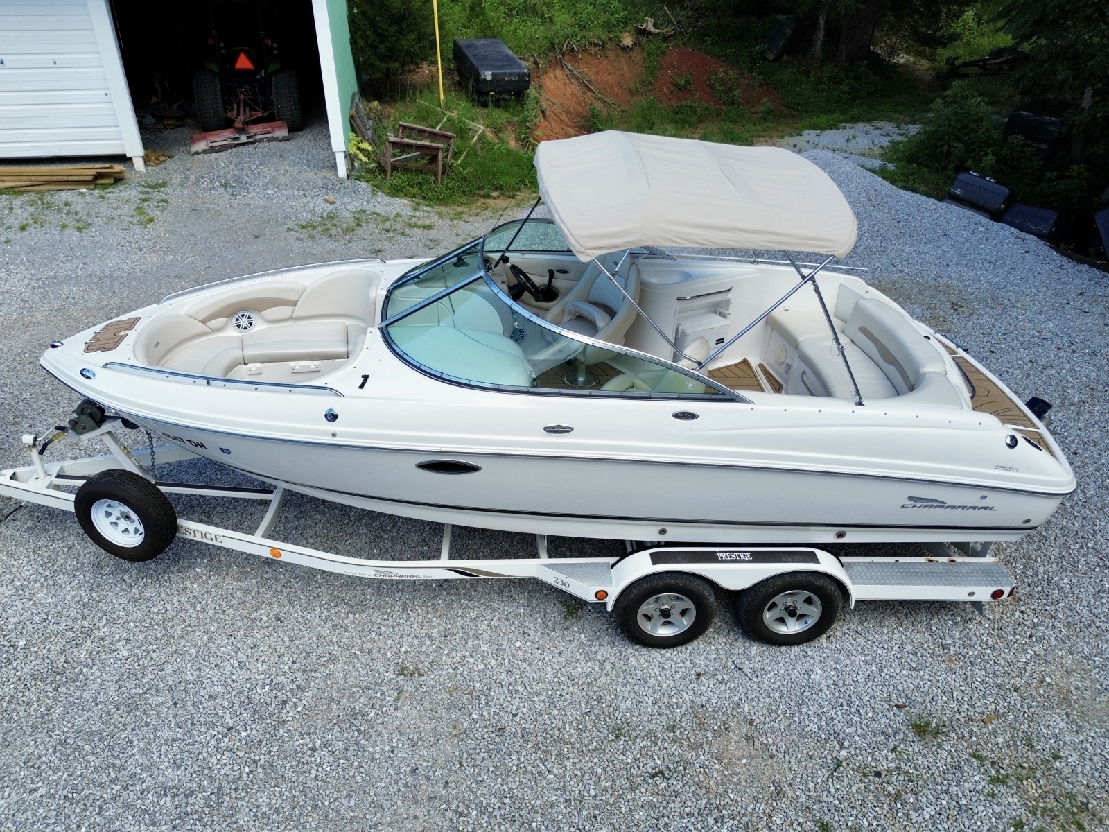 2002 Chaparral 230 SSi Bowrider