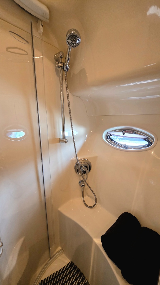 2004 Sea Ray 480 Motor Yacht