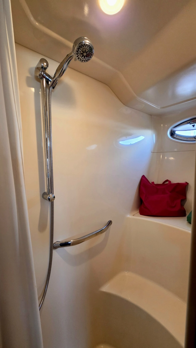 2004 Sea Ray 480 Motor Yacht