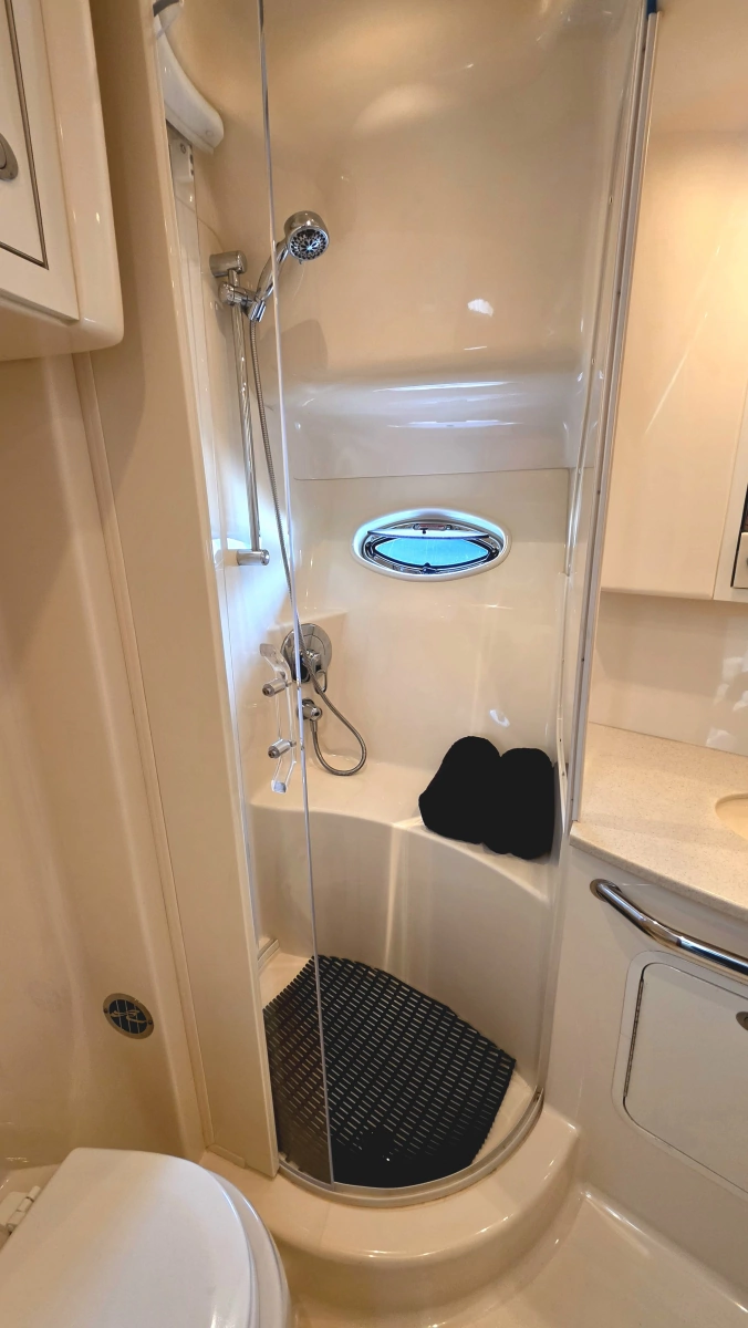 2004 Sea Ray 480 Motor Yacht