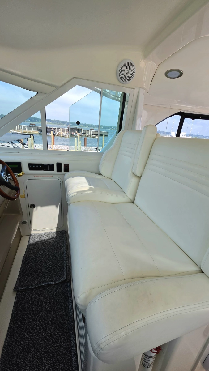 2004 Sea Ray 480 Motor Yacht