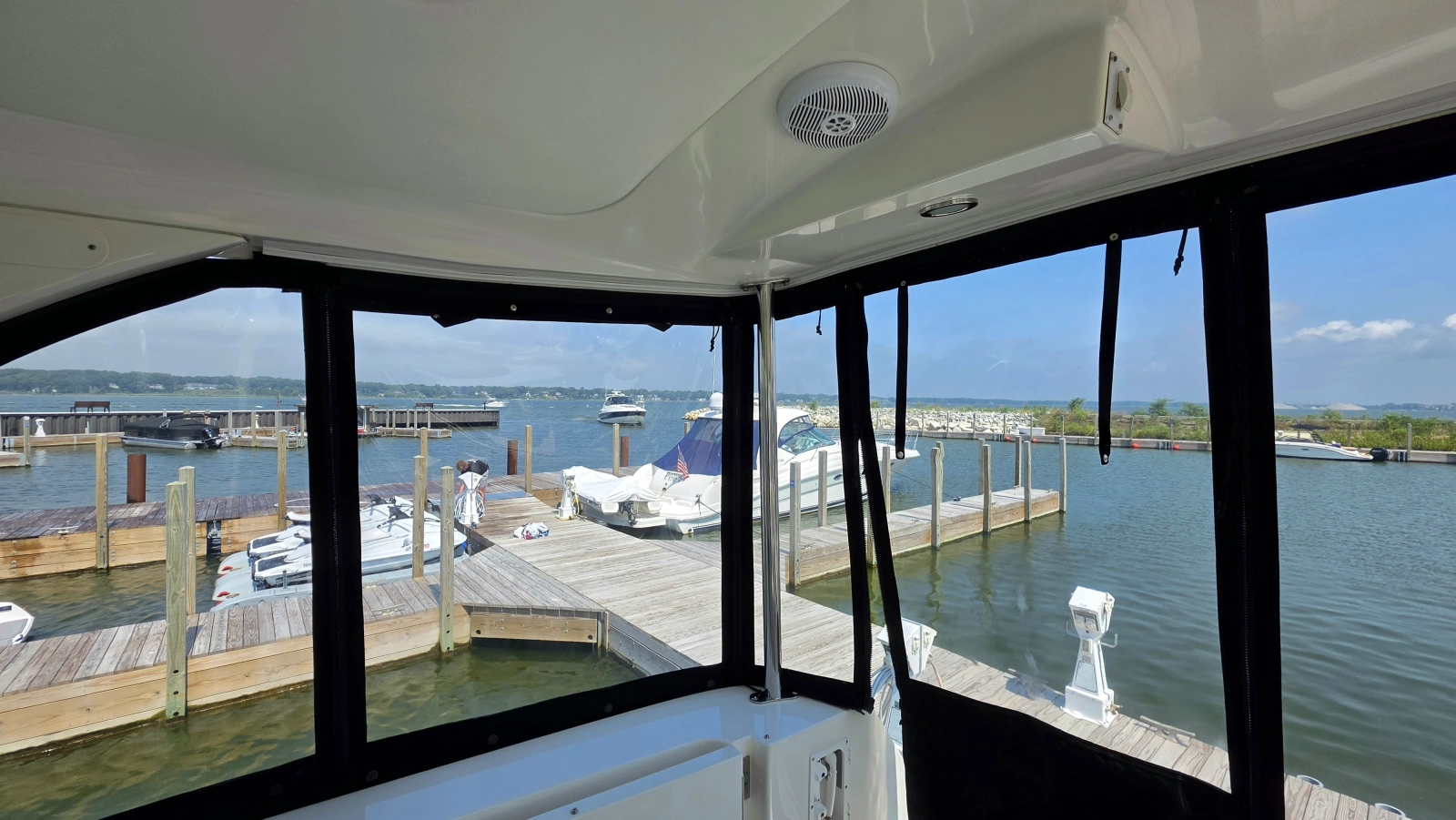 2004 Sea Ray 480 Motor Yacht