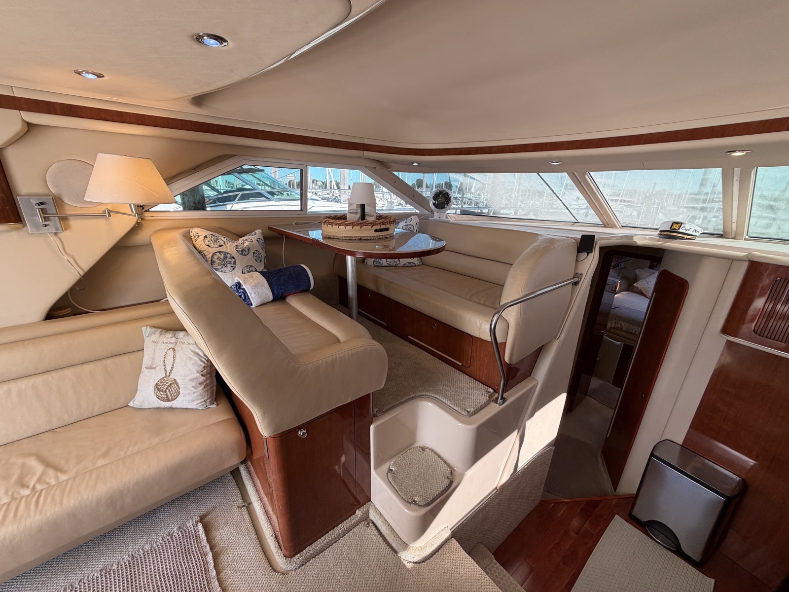 2004 Sea Ray 400 Sedan Bridge