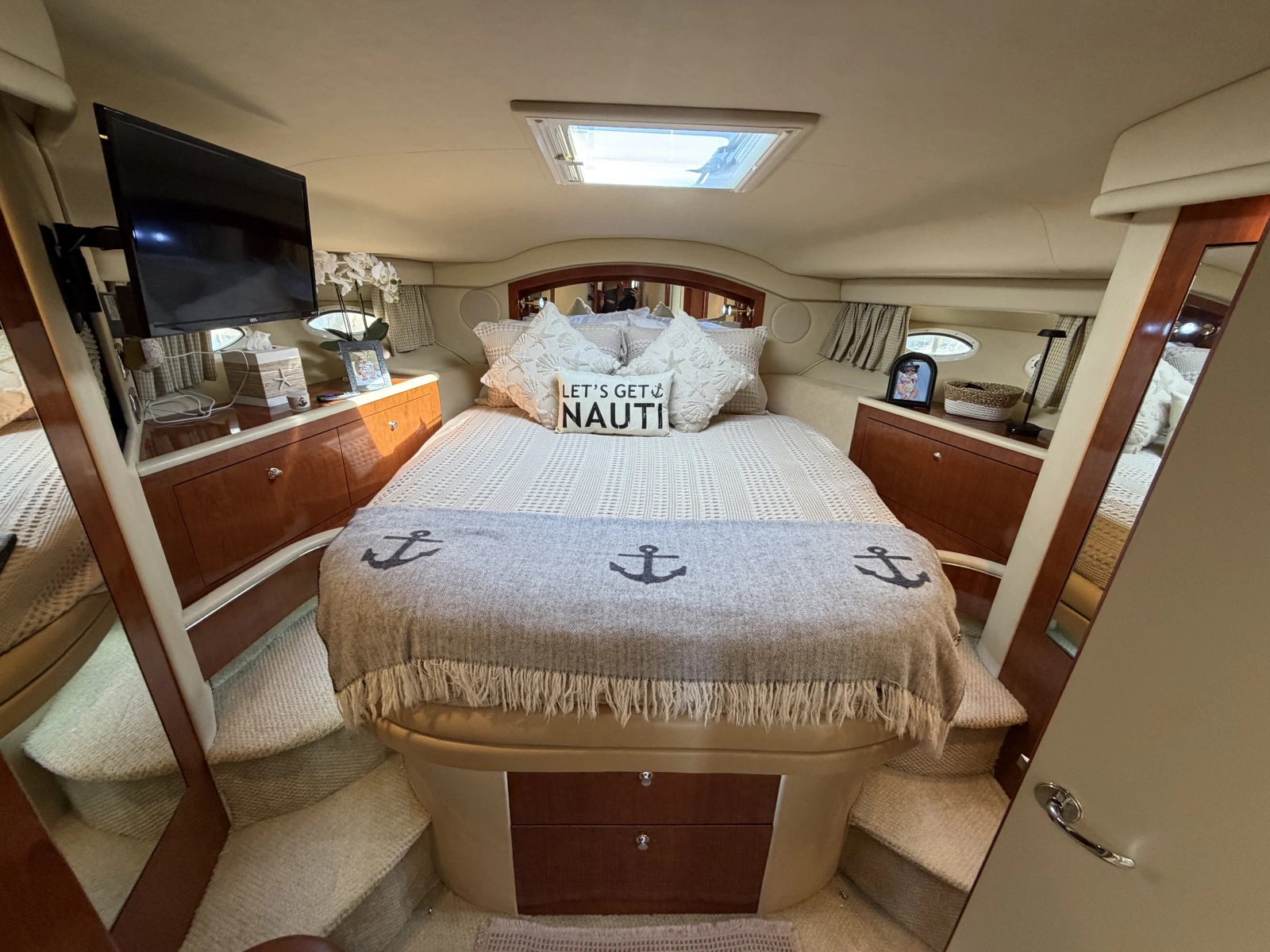 2004 Sea Ray 400 Sedan Bridge