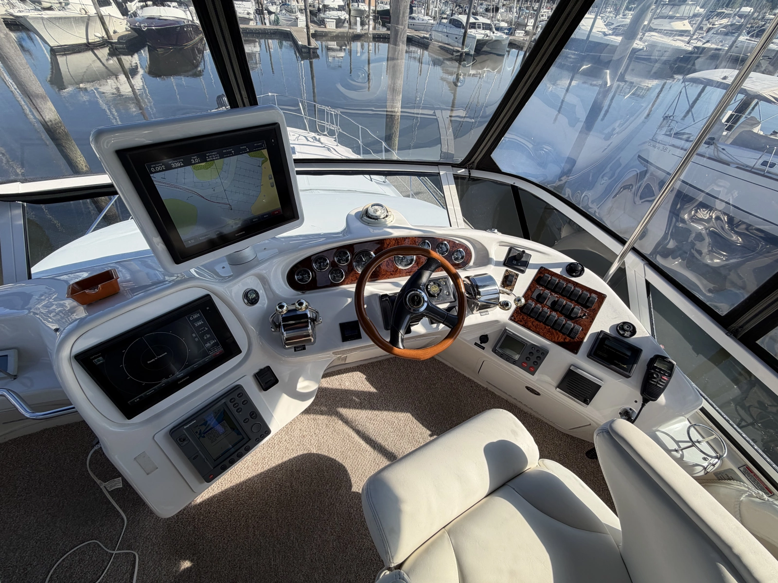 2004 Sea Ray 400 Sedan Bridge