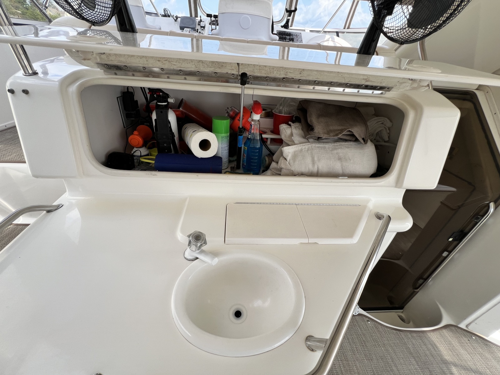 1999 Sea Ray 370 AC