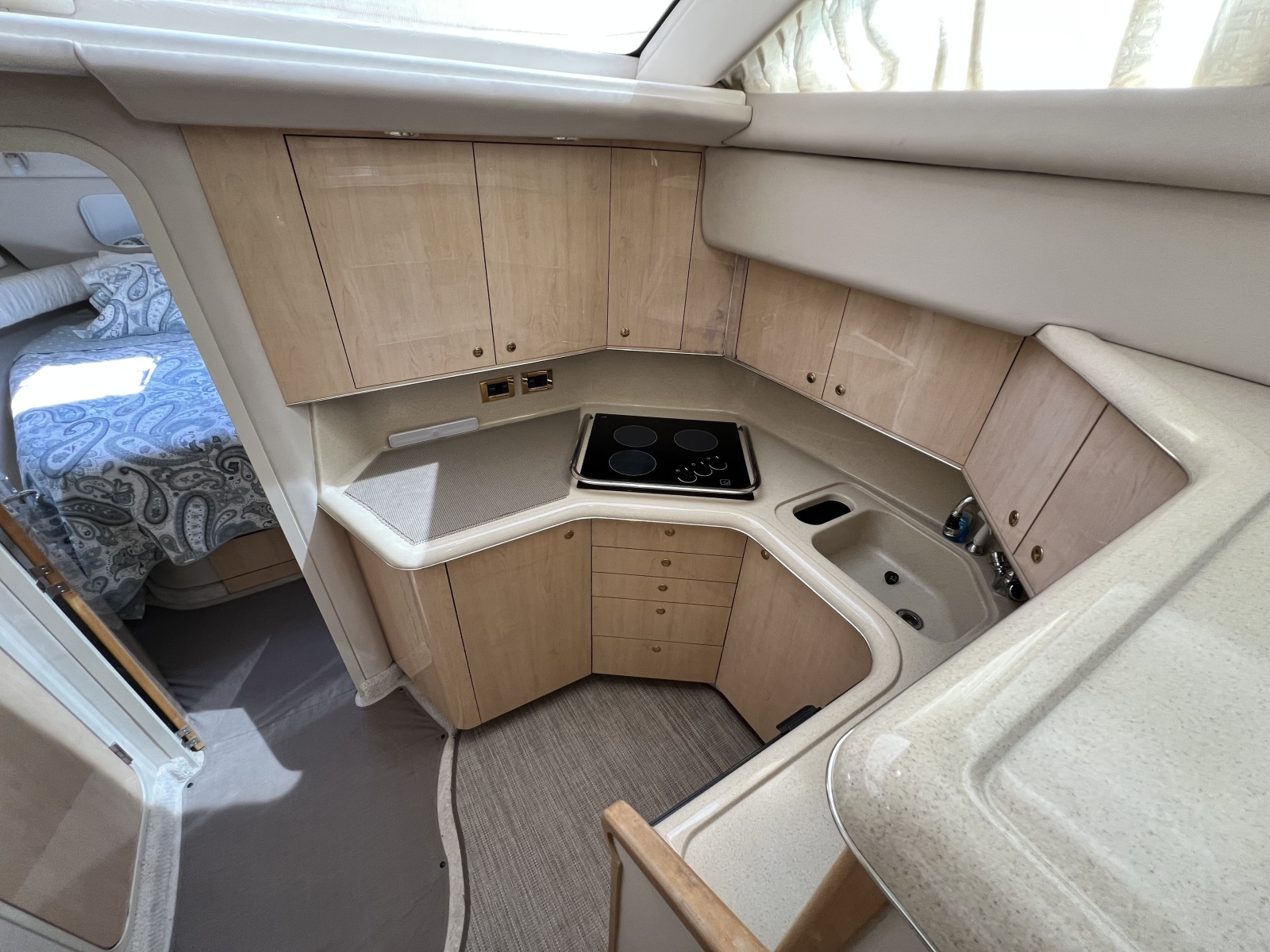 1999 Sea Ray 370 AC