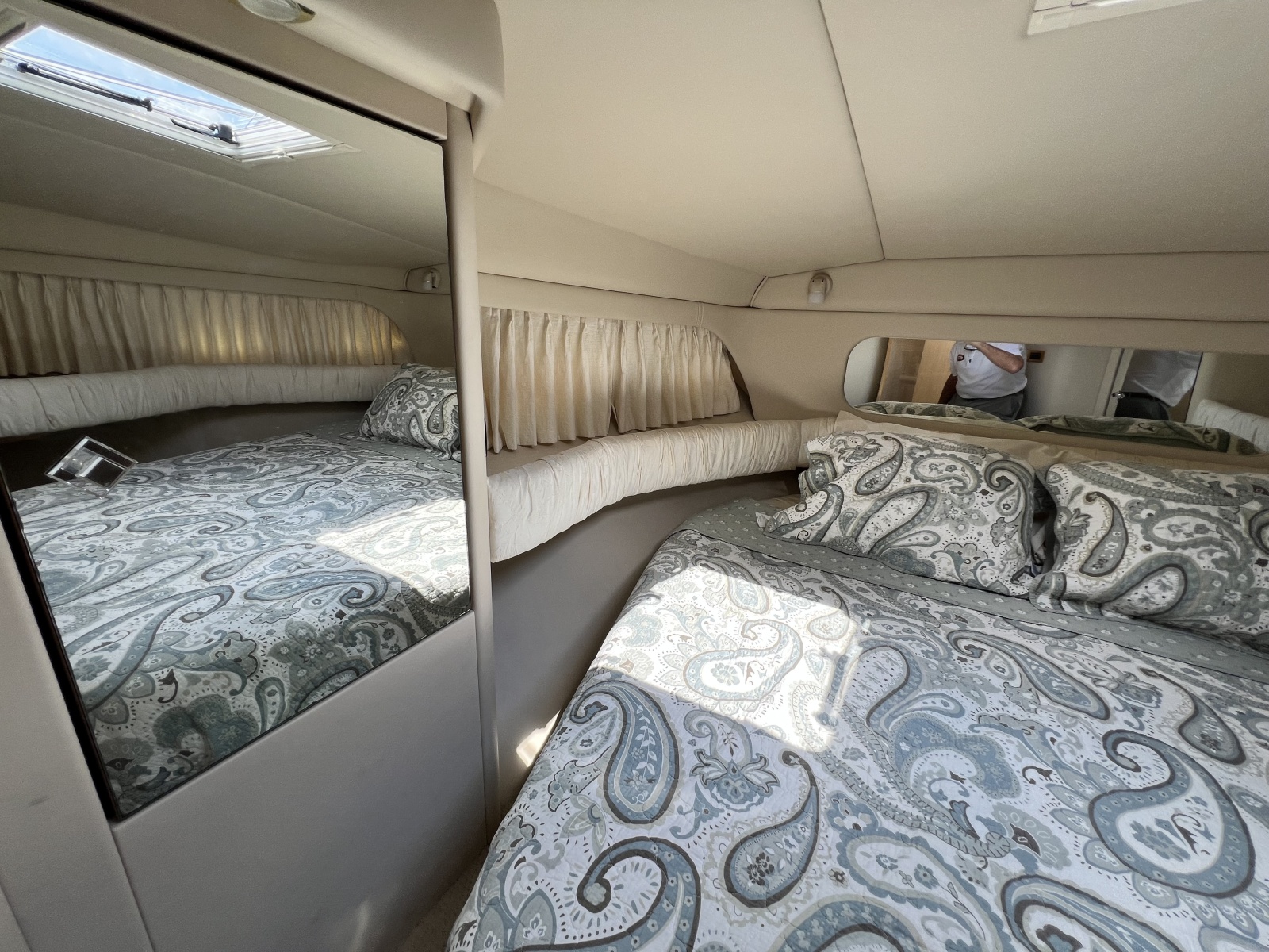 1999 Sea Ray 370 AC