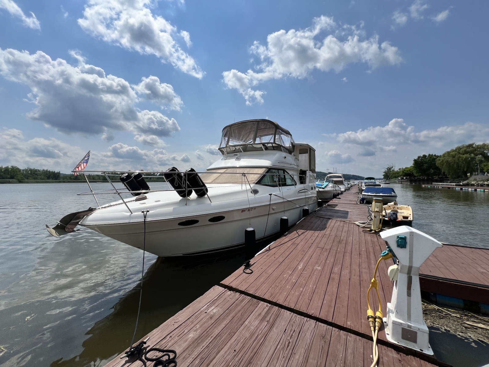 1999 Sea Ray 370 AC