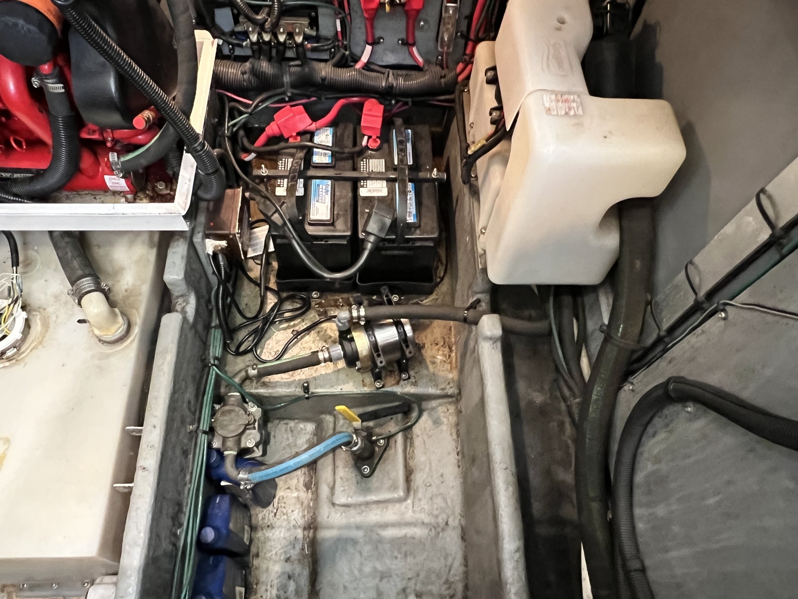 1999 Sea Ray 370 AC