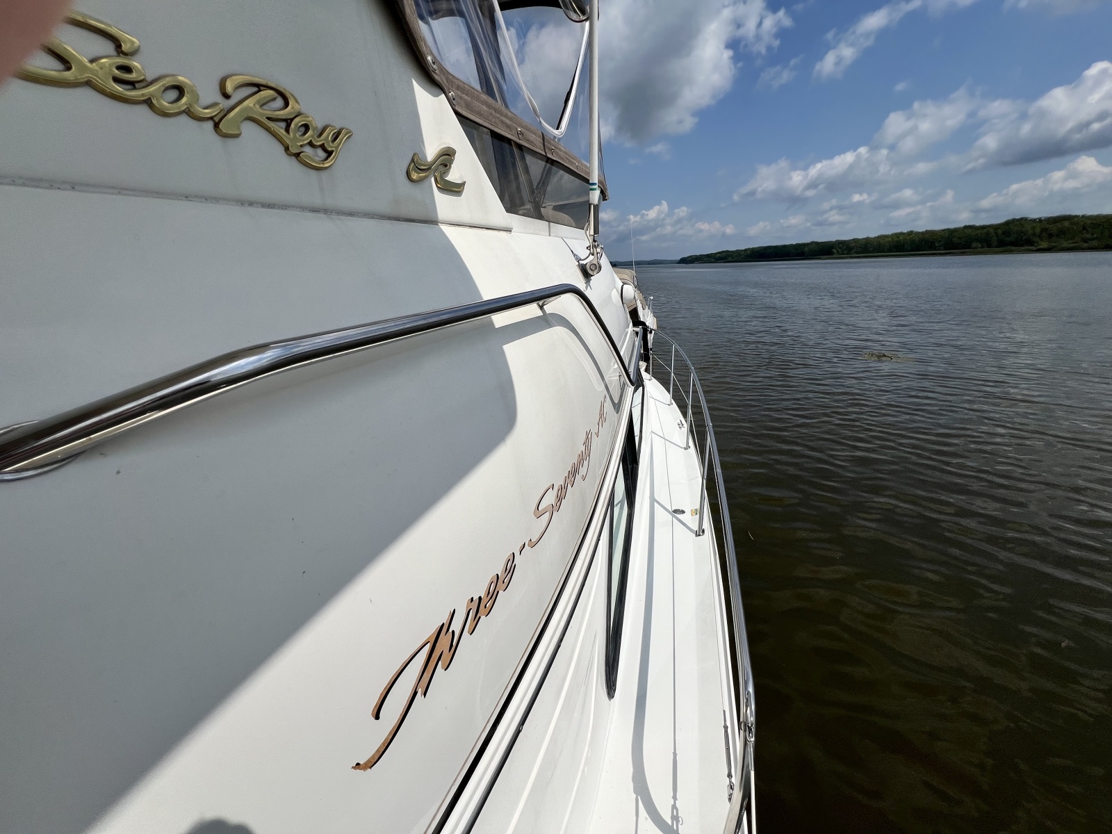 1999 Sea Ray 370 AC
