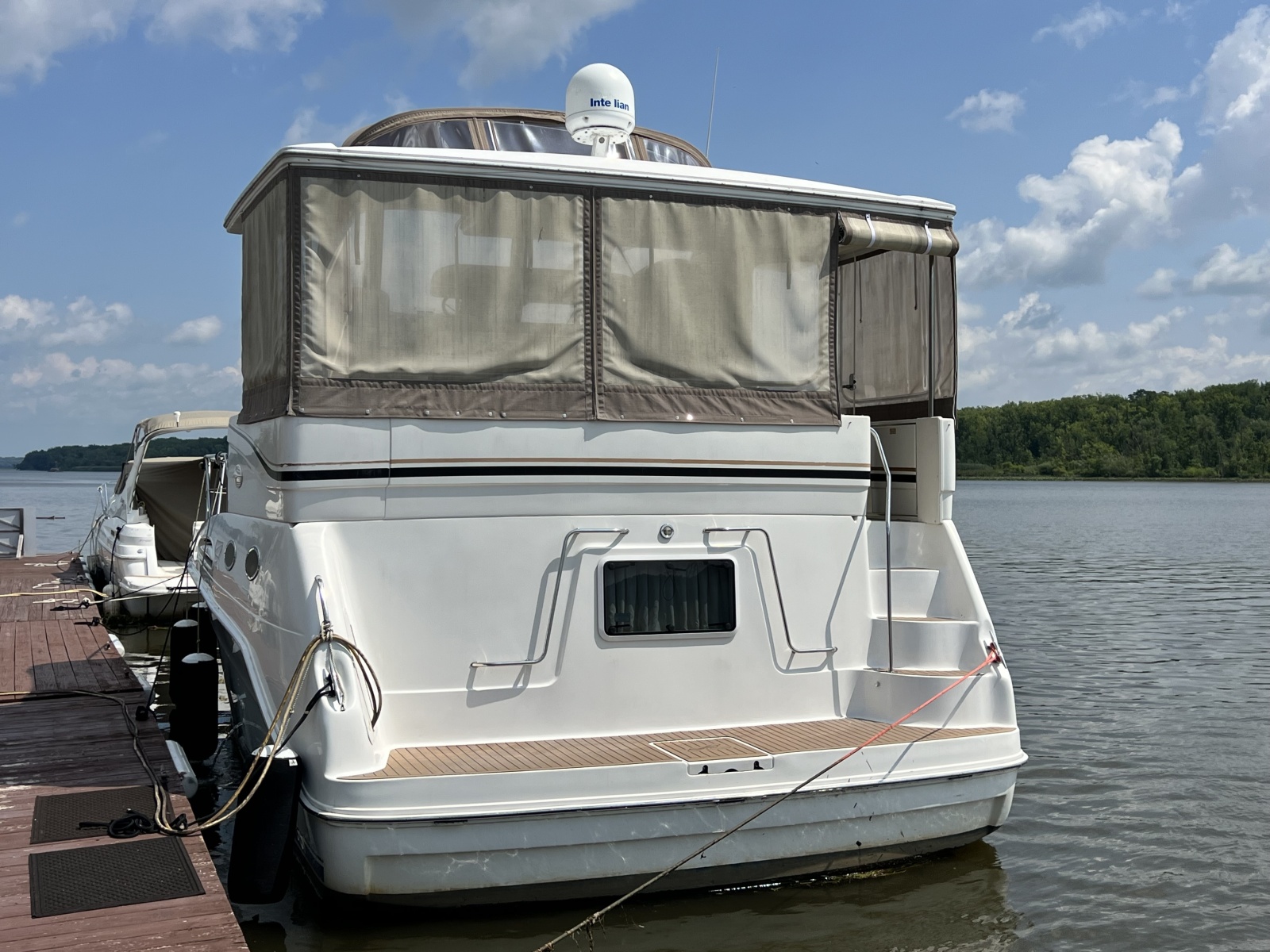 1999 Sea Ray 370 AC
