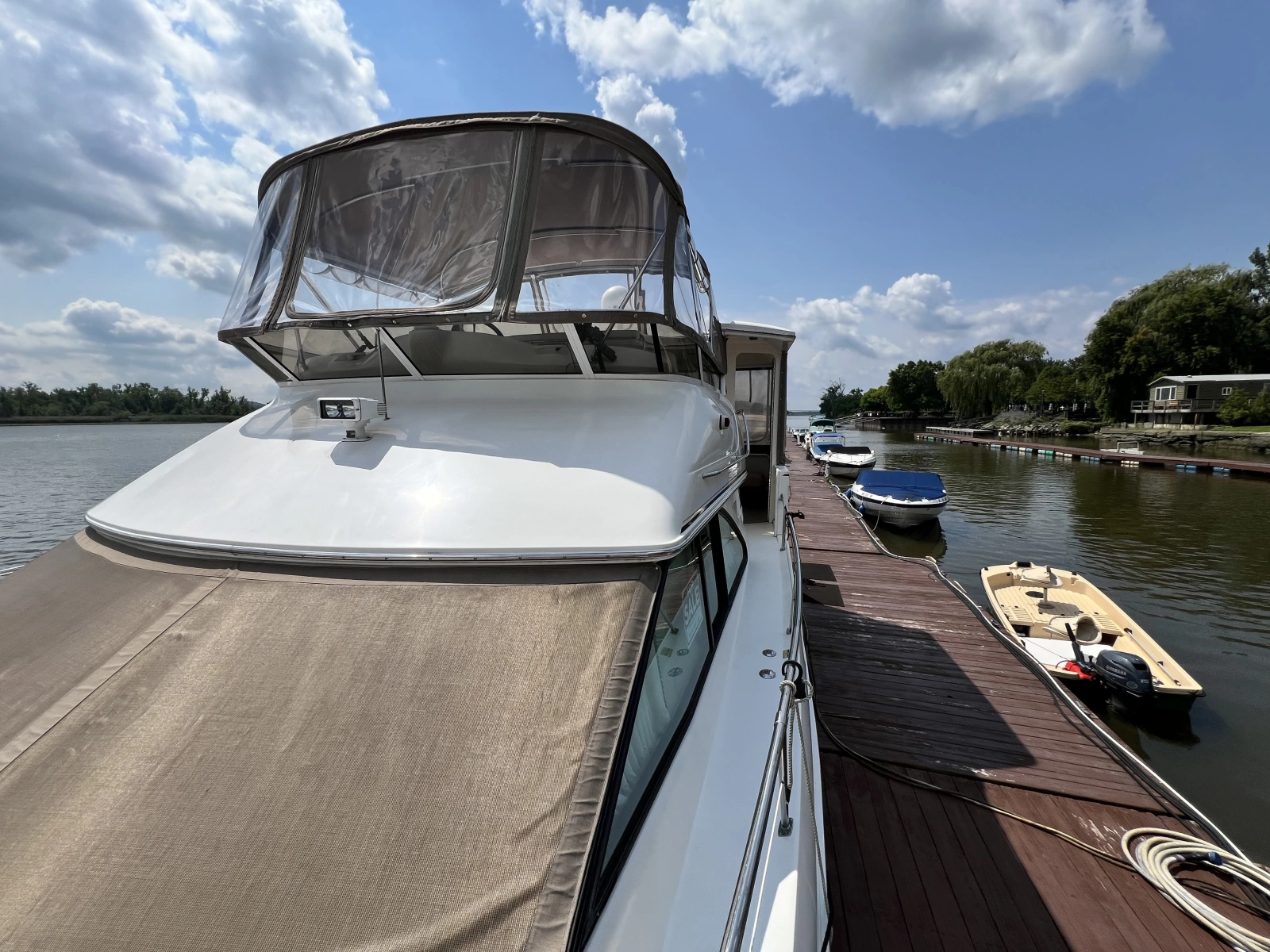 1999 Sea Ray 370 AC