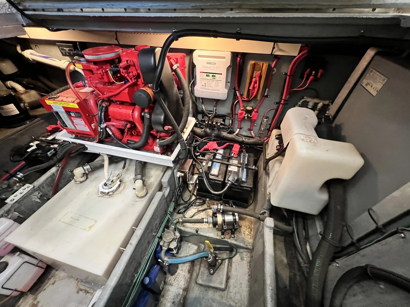 1999 Sea Ray 370 AC