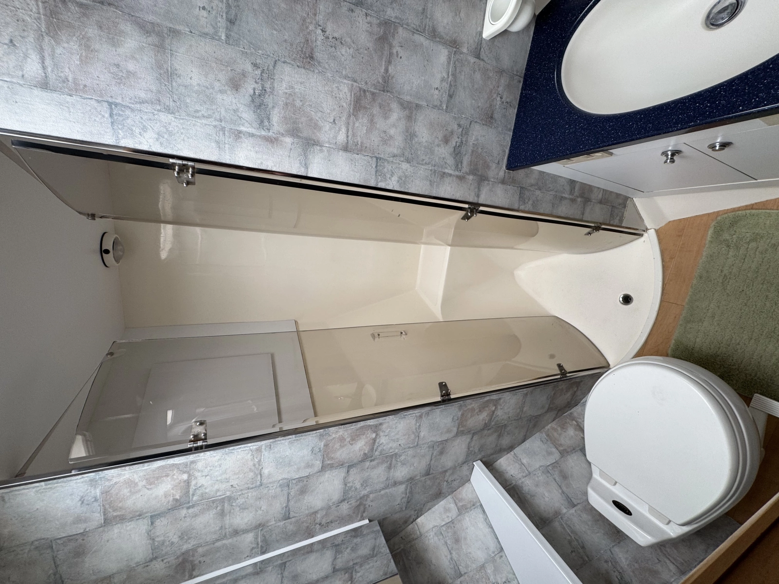 2002 Ocean Yachts 56 Super Sport