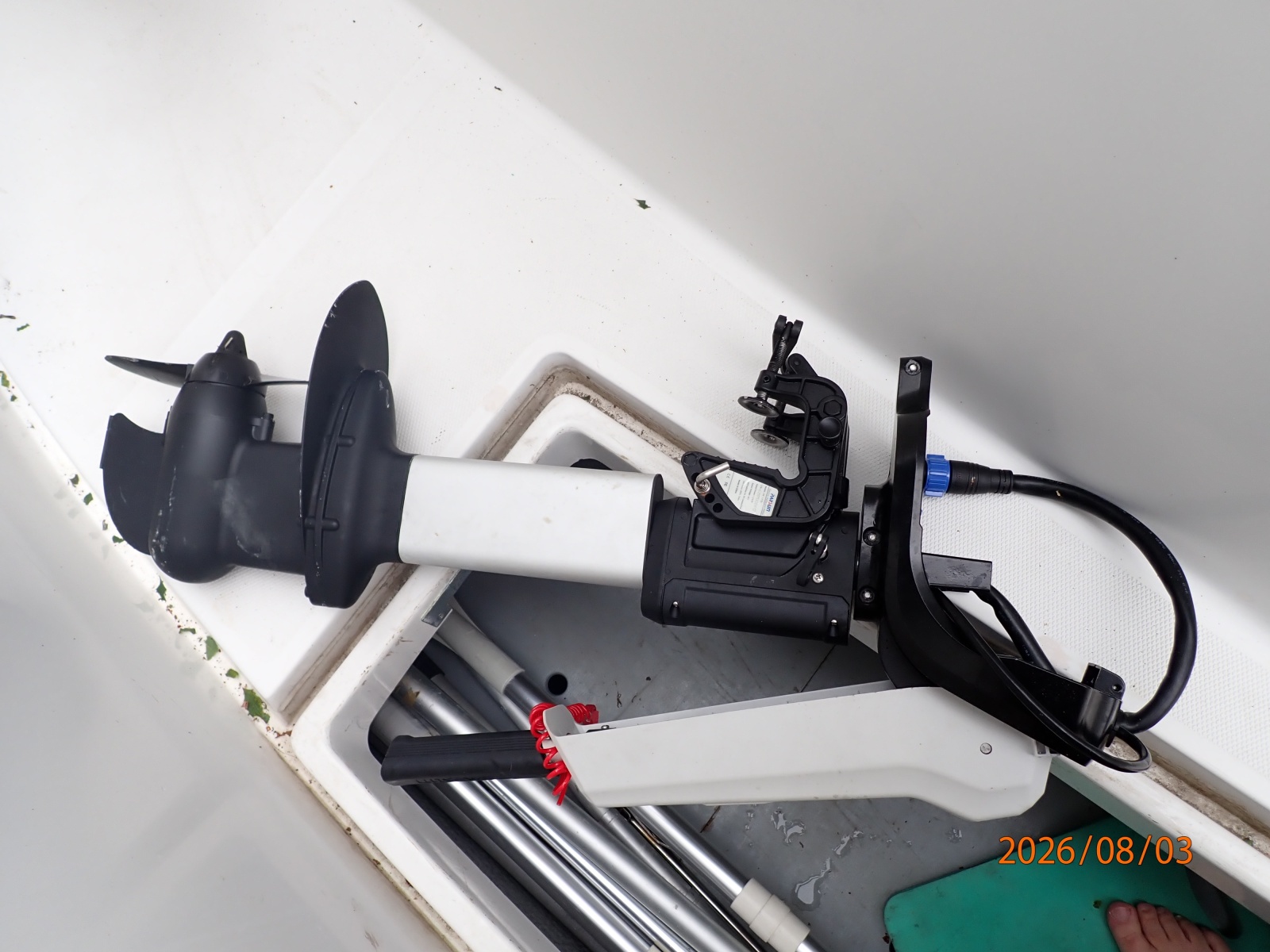 43' Mainship tender outboard