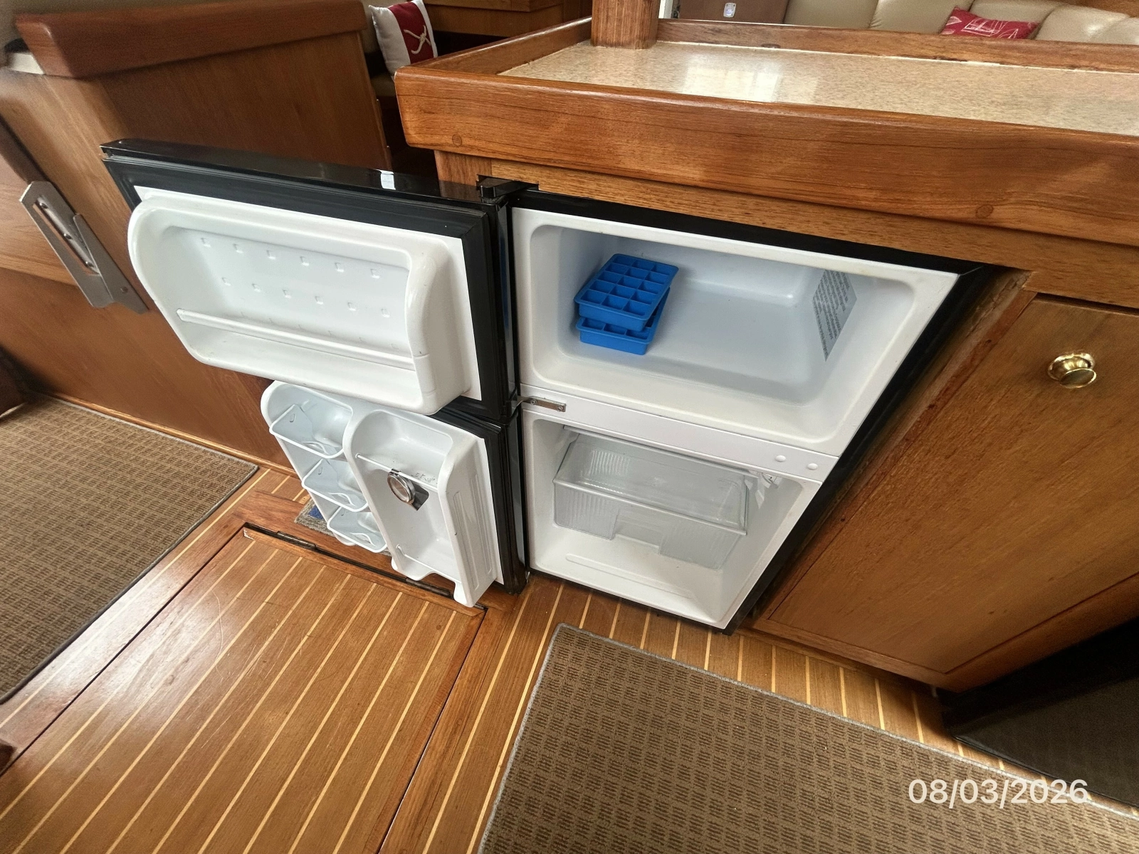 43' Mainship galley refrigeration2