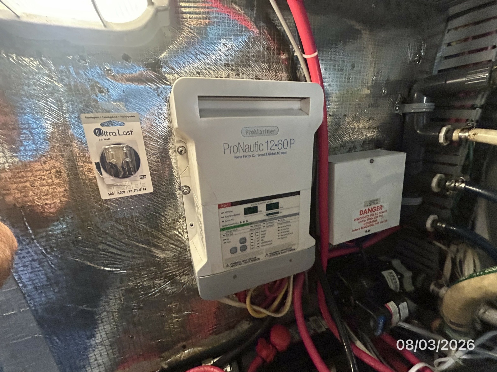 43' Mainship battery charger