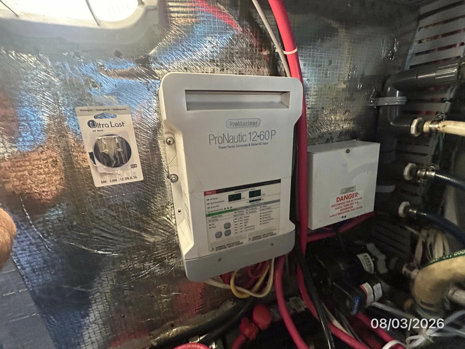 43' Mainship battery charger